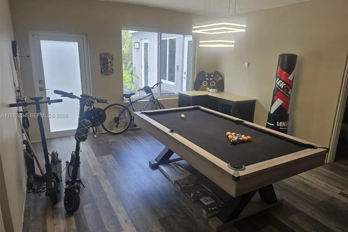 5812 NW 20th Ct, Margate FL 33063