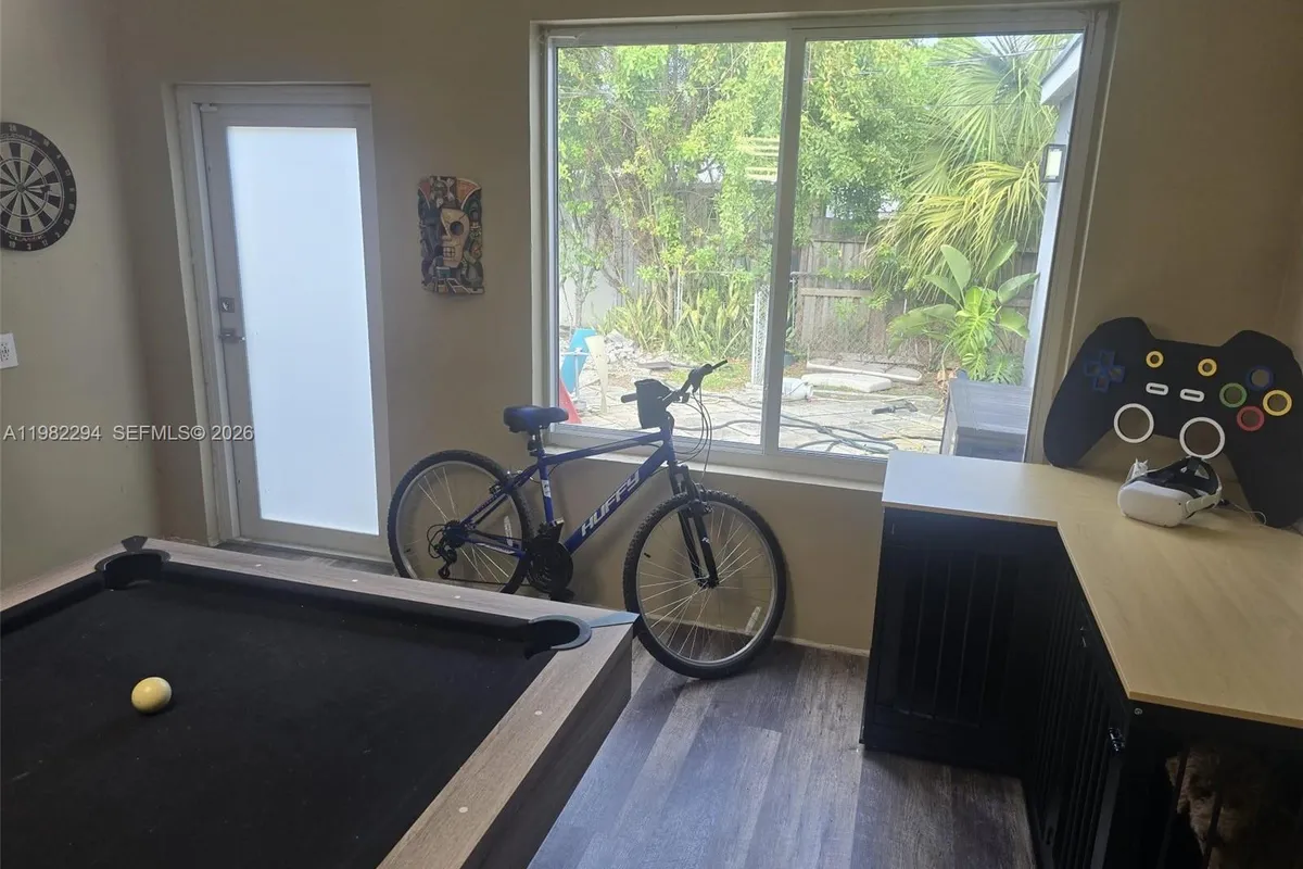 5812 NW 20th Ct, Margate FL 33063