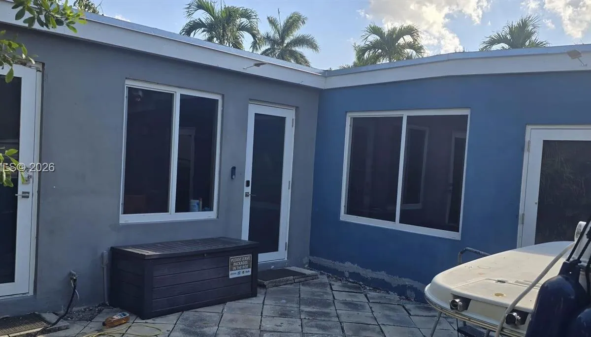 5812 NW 20th Ct, Margate FL 33063