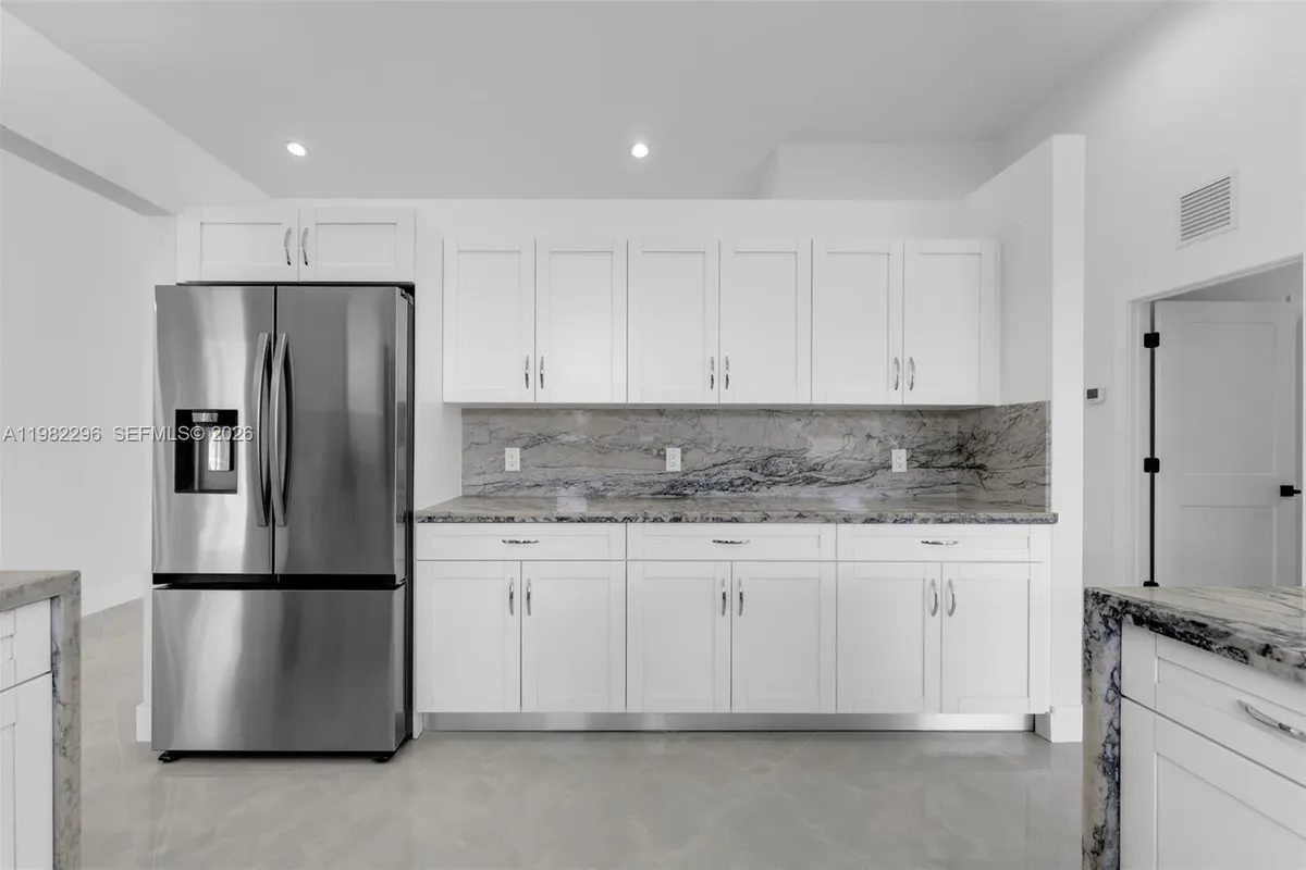 19855 SW 134 CT, Unincorporated Dade County FL 33177