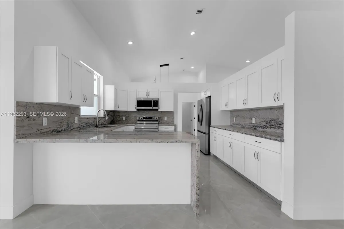 19855 SW 134 CT, Unincorporated Dade County FL 33177