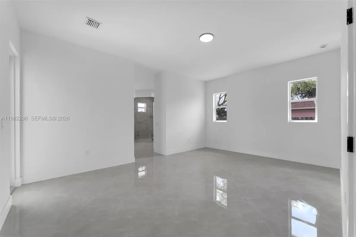 19855 SW 134 CT, Unincorporated Dade County FL 33177