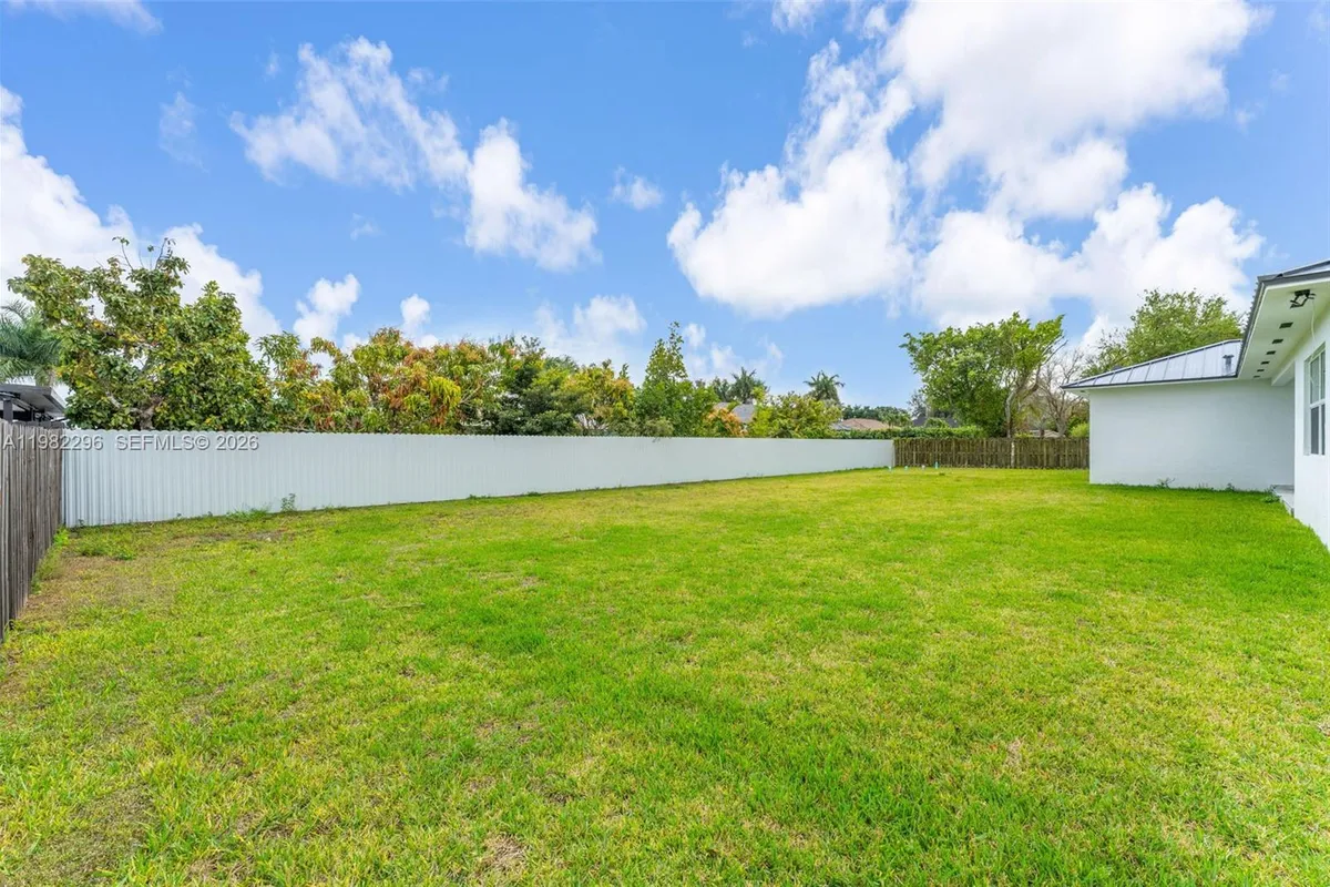 19855 SW 134 CT, Unincorporated Dade County FL 33177