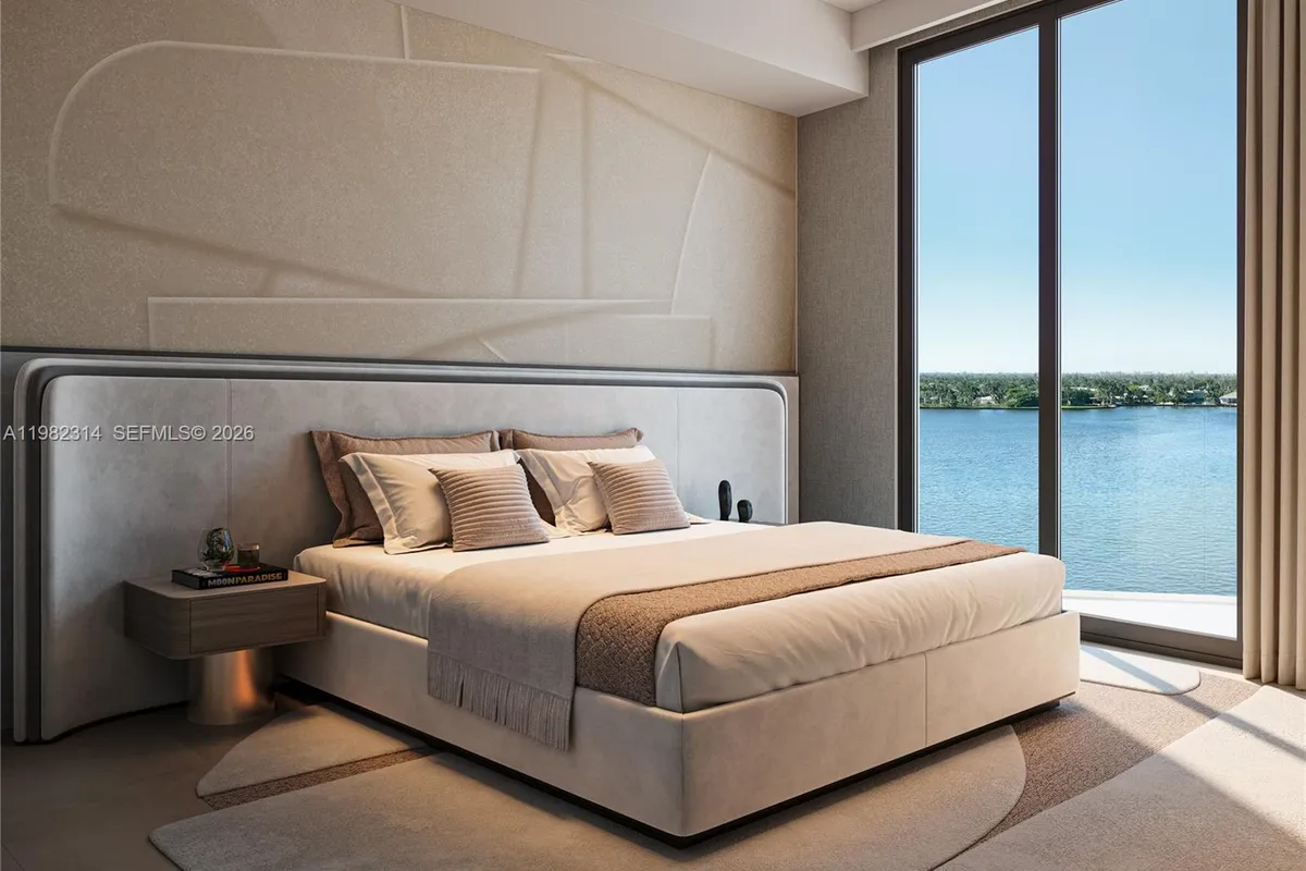 901 S Ocean Dr. # 301, Hollywood FL 33019