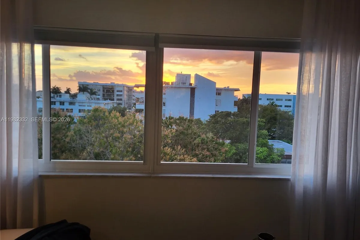 1020 94th St # 502, Bay Harbor Islands FL 33154