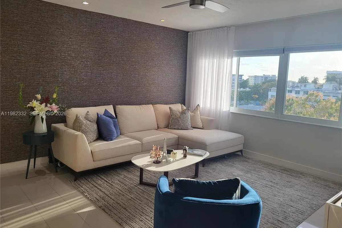 1020 94th St # 502, Bay Harbor Islands FL 33154