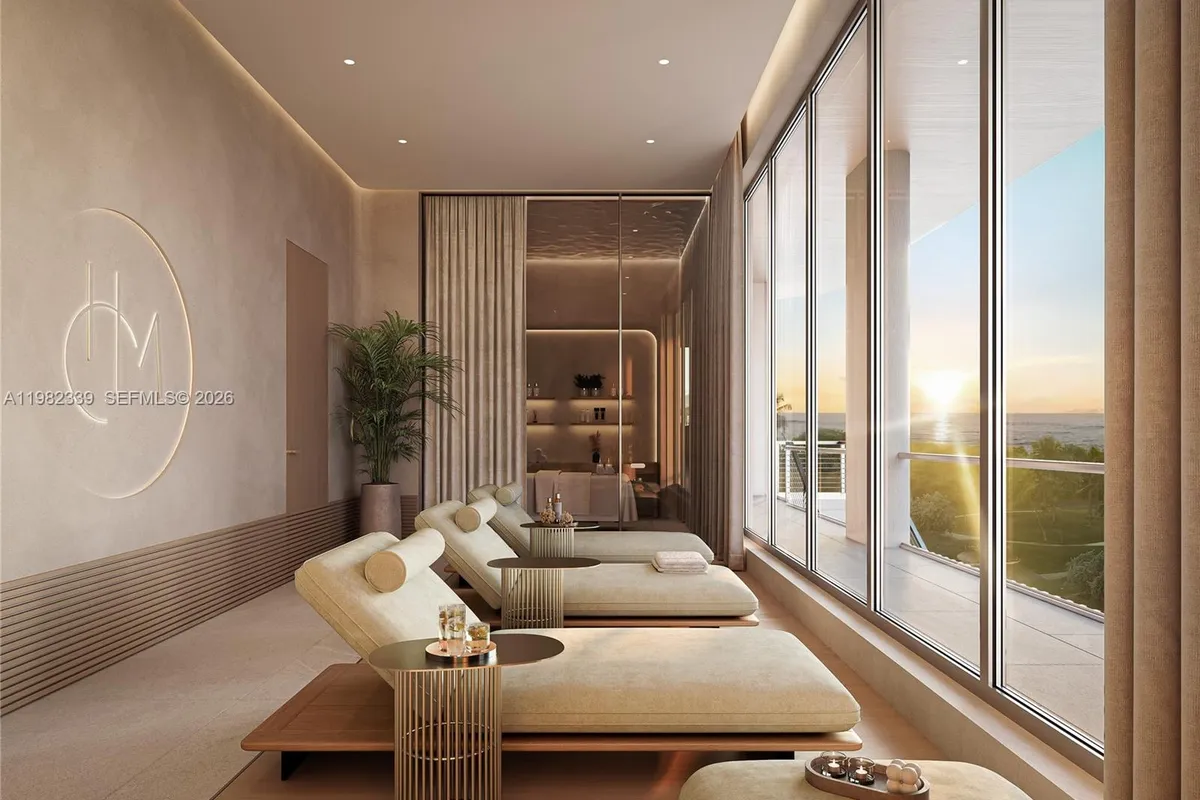 901 S Ocean Dr # 302, Hollywood FL 33019