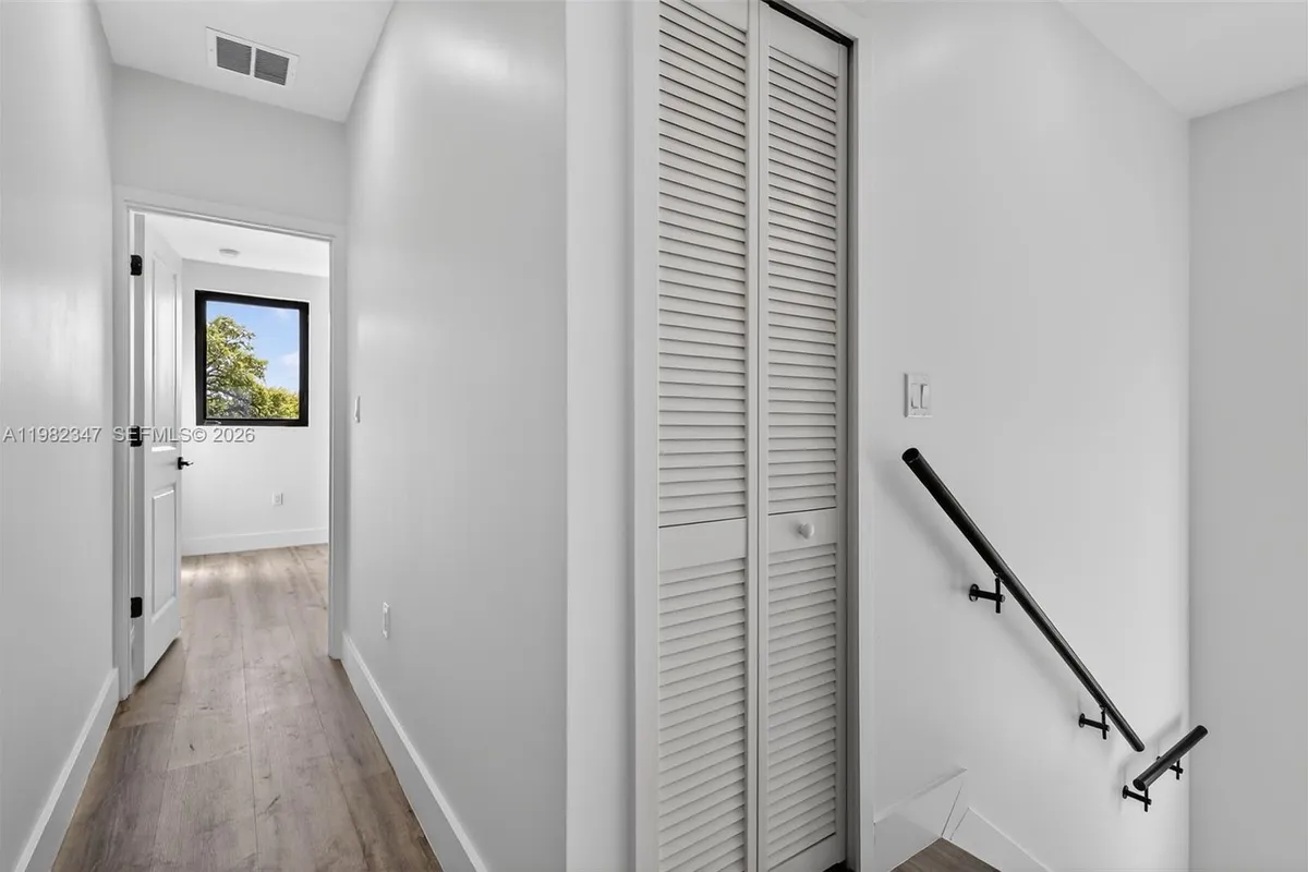 4313 NW 32nd Ave # 4313, Miami FL 33142