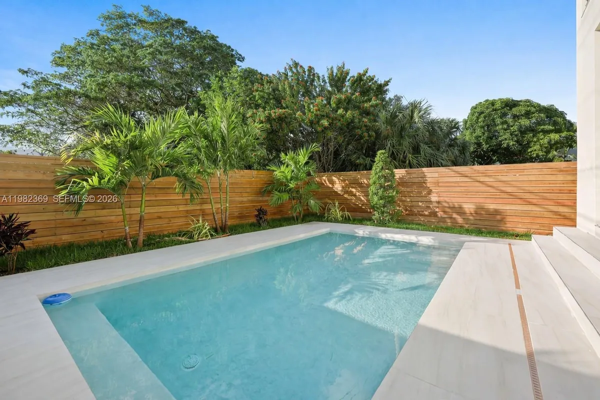 1321 NE 13th Ave # 1321, Fort Lauderdale FL 33304