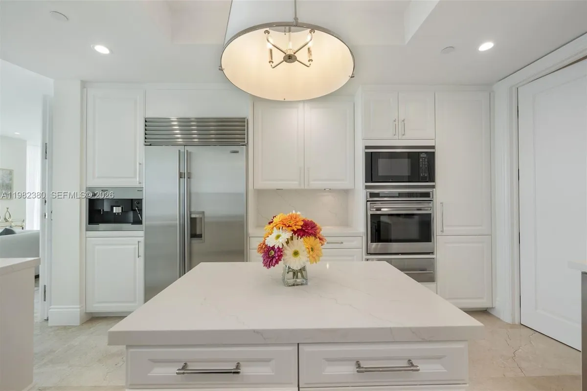 10295 Collins Ave # 2203, Bal Harbour FL 33154