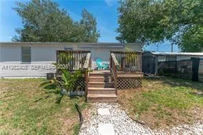 4018 Caloosa Loop, La Belle FL 33935