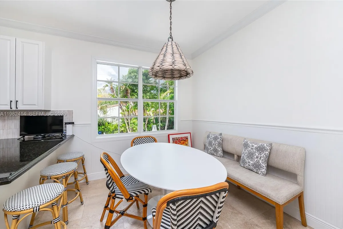 760 Glenridge Rd, Key Biscayne FL 33149