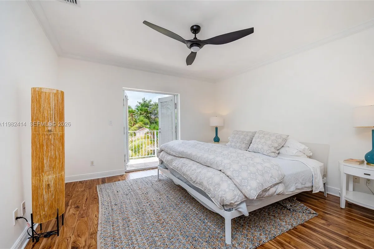 760 Glenridge Rd, Key Biscayne FL 33149