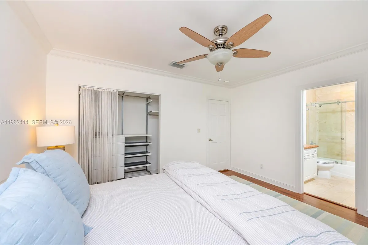 760 Glenridge Rd, Key Biscayne FL 33149