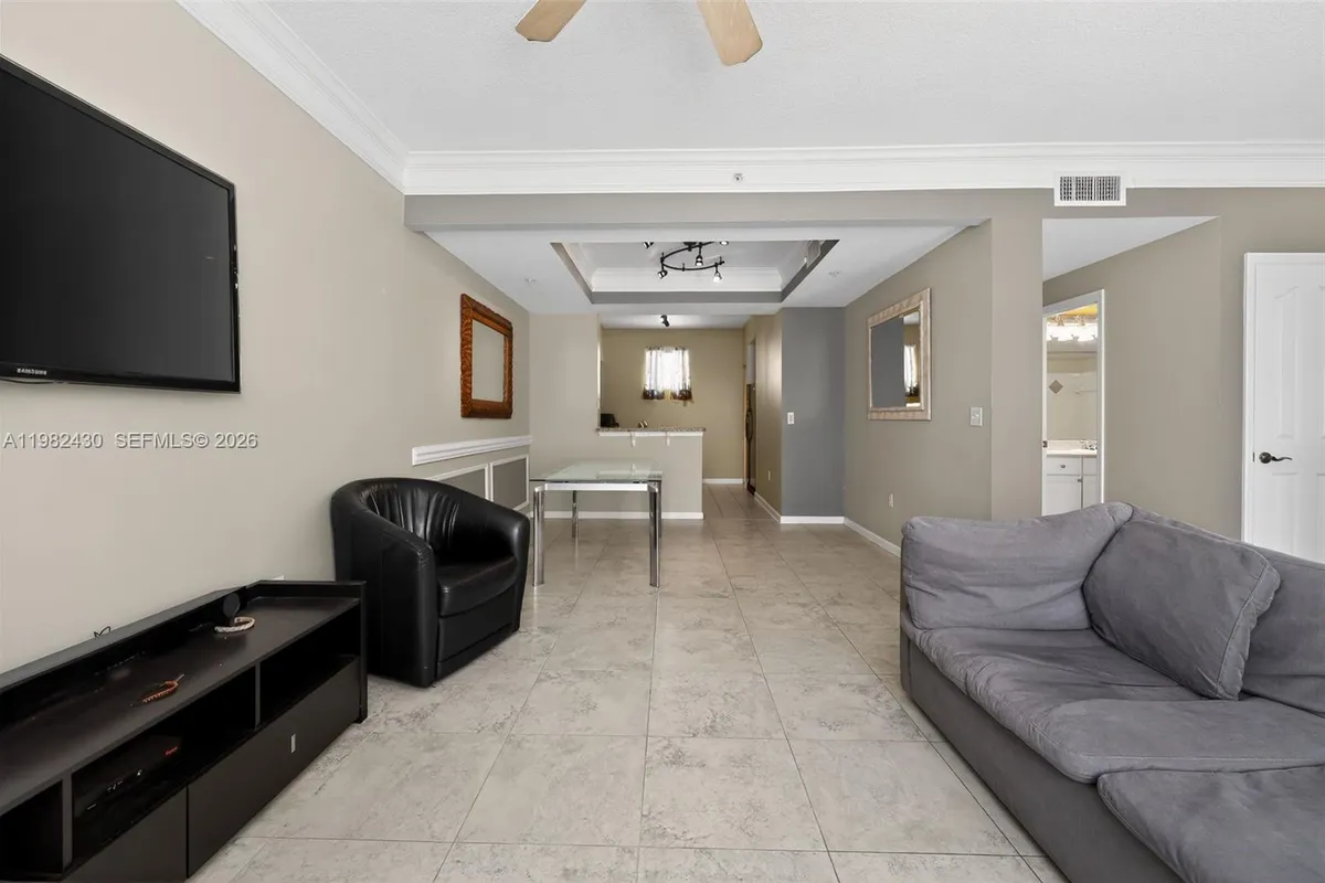 156 Aragon Way # 103, Jupiter FL 33458