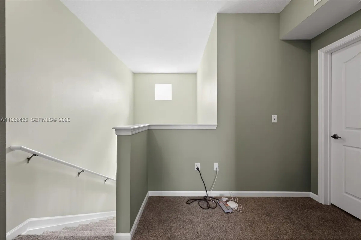 156 Aragon Way # 103, Jupiter FL 33458