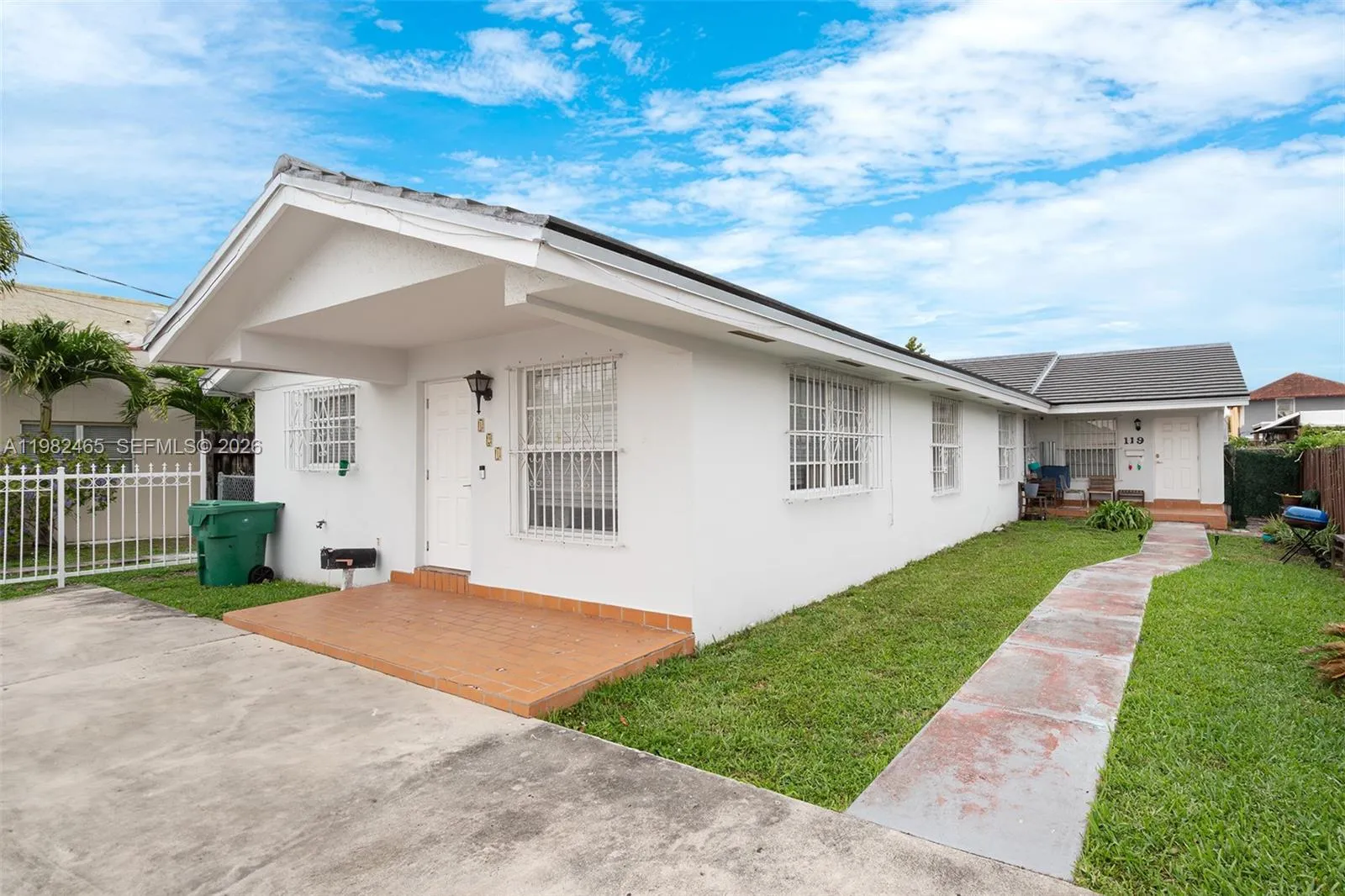 119 NW 17th Pl, Miami FL 33125