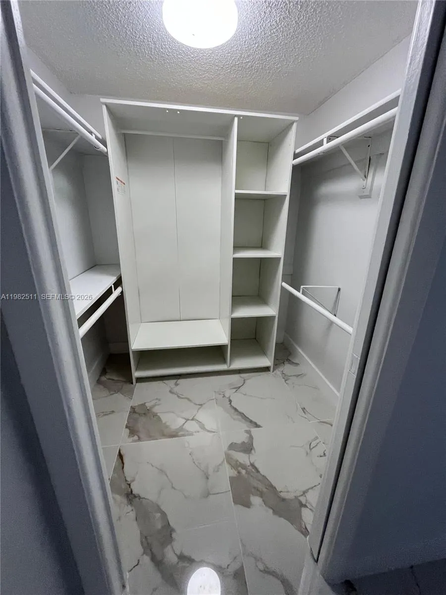 8650 SW 133rd Ave Rd # 116, Miami FL 33183