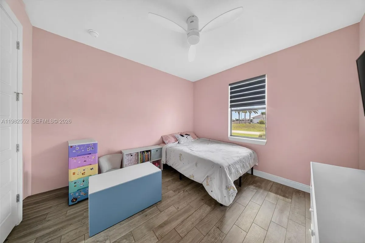 2205 SW 13TH ST, Cape Coral FL 33991