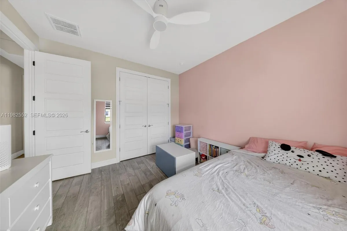 2205 SW 13TH ST, Cape Coral FL 33991