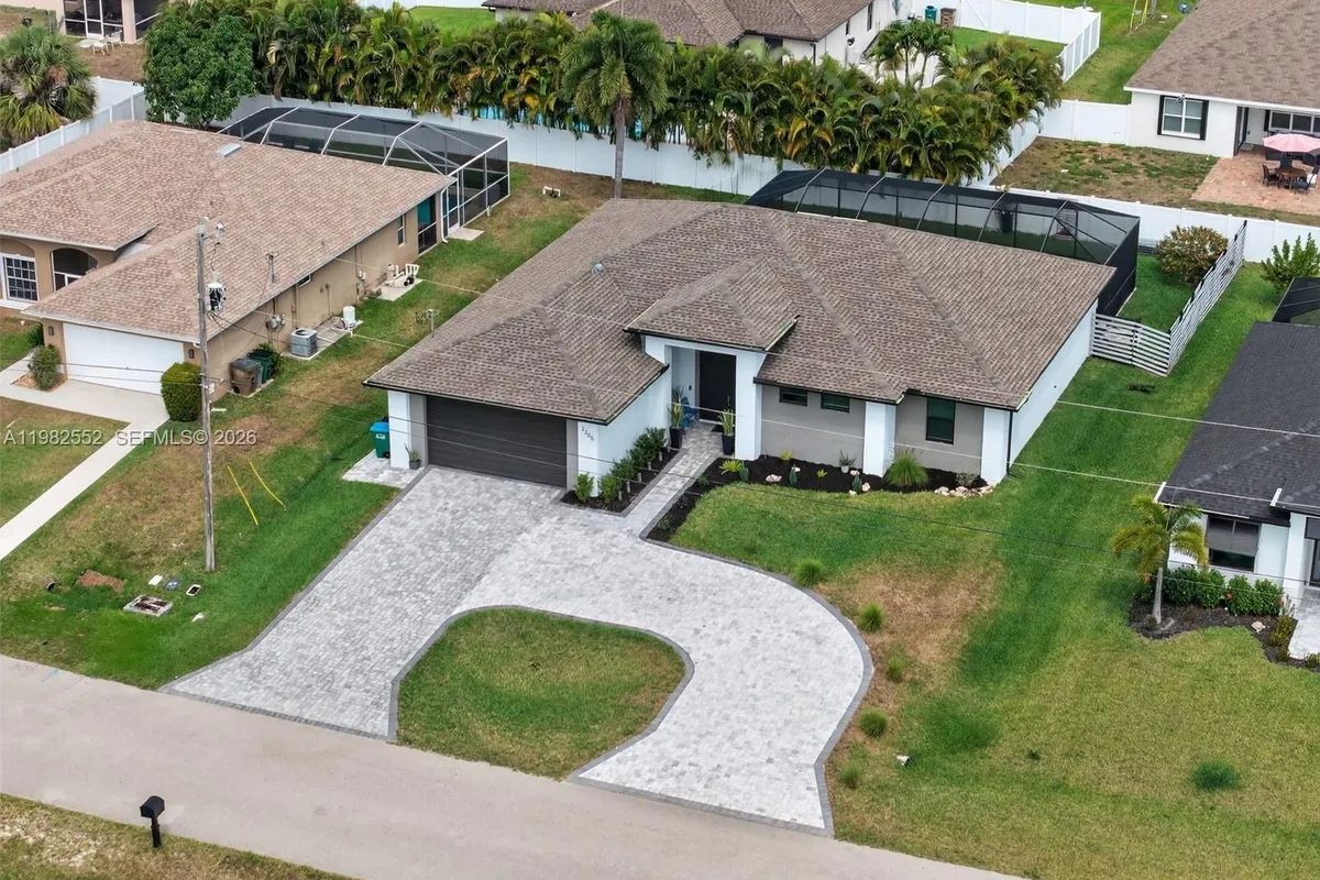 2205 SW 13TH ST, Cape Coral FL 33991