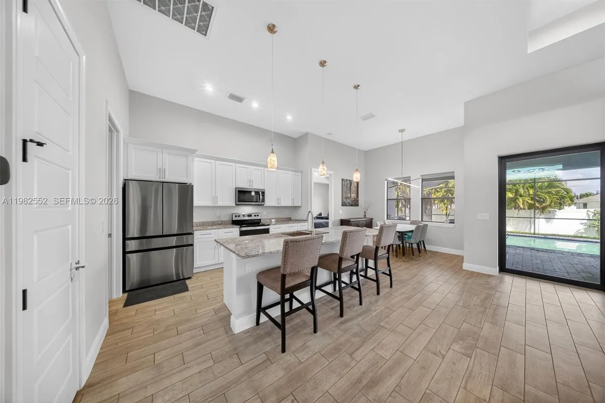 2205 SW 13TH ST, Cape Coral FL 33991