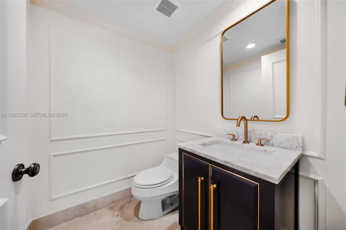 430 Grand Bay Dr # 902, Key Biscayne FL 33149