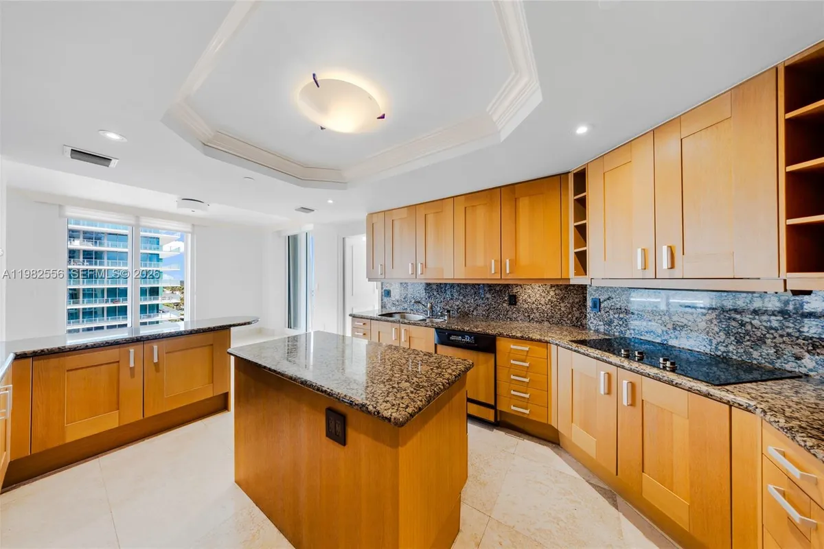 430 Grand Bay Dr # 902, Key Biscayne FL 33149
