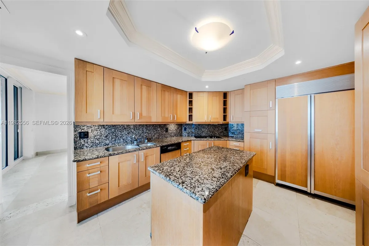 430 Grand Bay Dr # 902, Key Biscayne FL 33149