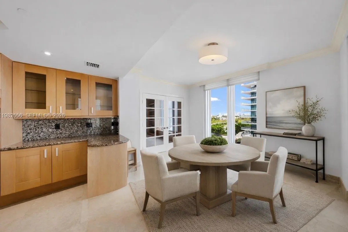 430 Grand Bay Dr # 902, Key Biscayne FL 33149