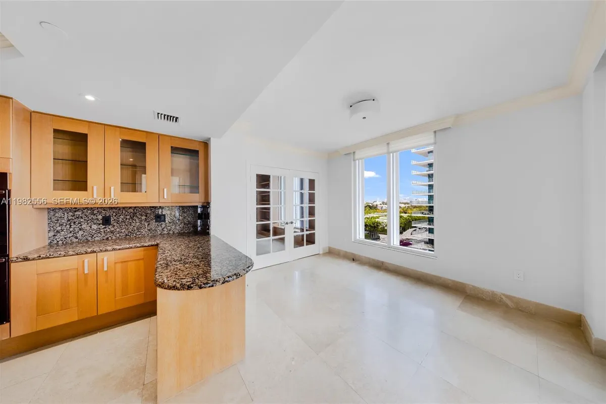430 Grand Bay Dr # 902, Key Biscayne FL 33149