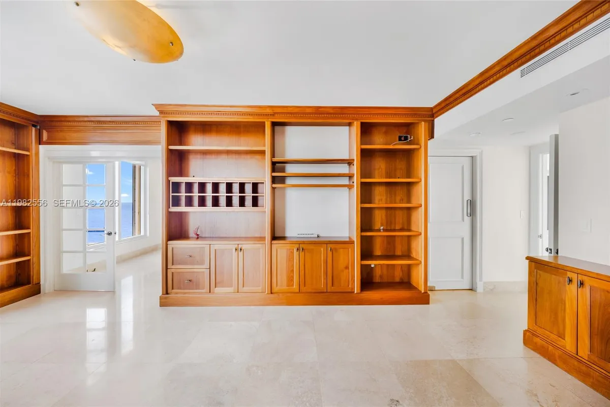 430 Grand Bay Dr # 902, Key Biscayne FL 33149