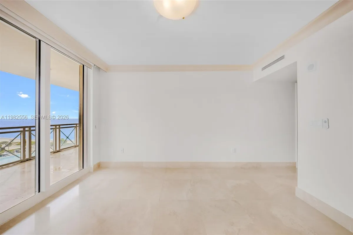 430 Grand Bay Dr # 902, Key Biscayne FL 33149