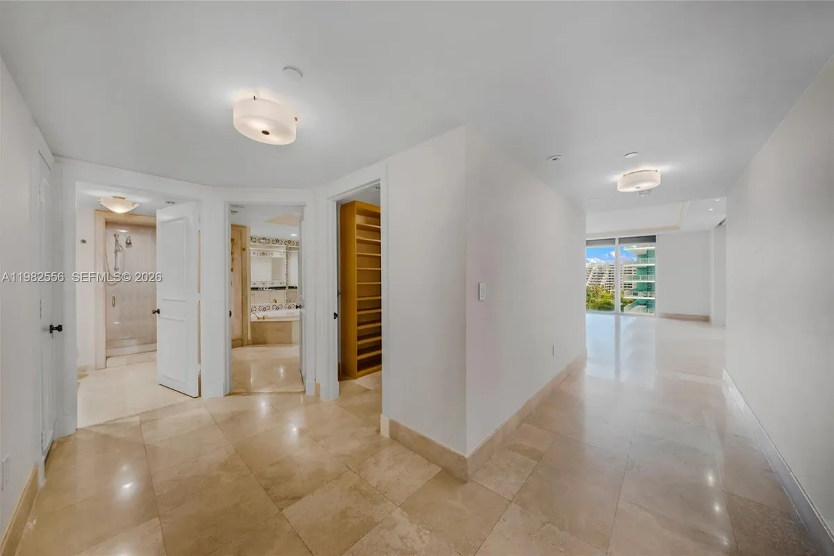 430 Grand Bay Dr # 902, Key Biscayne FL 33149