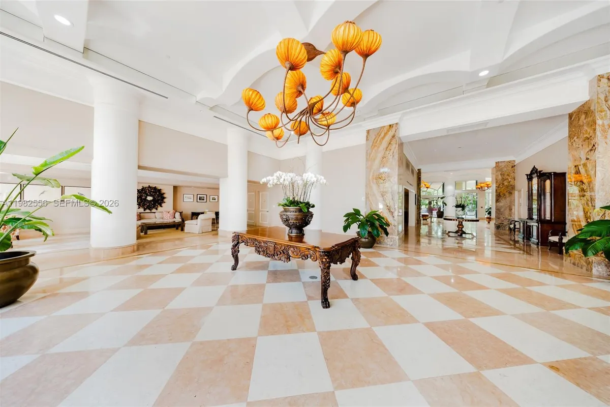 430 Grand Bay Dr # 902, Key Biscayne FL 33149