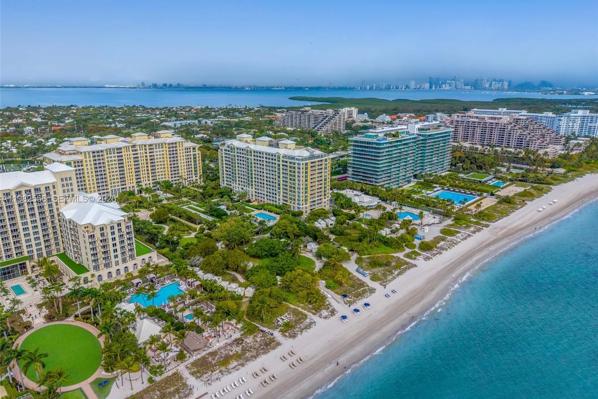 430 Grand Bay Dr # 902, Key Biscayne FL 33149