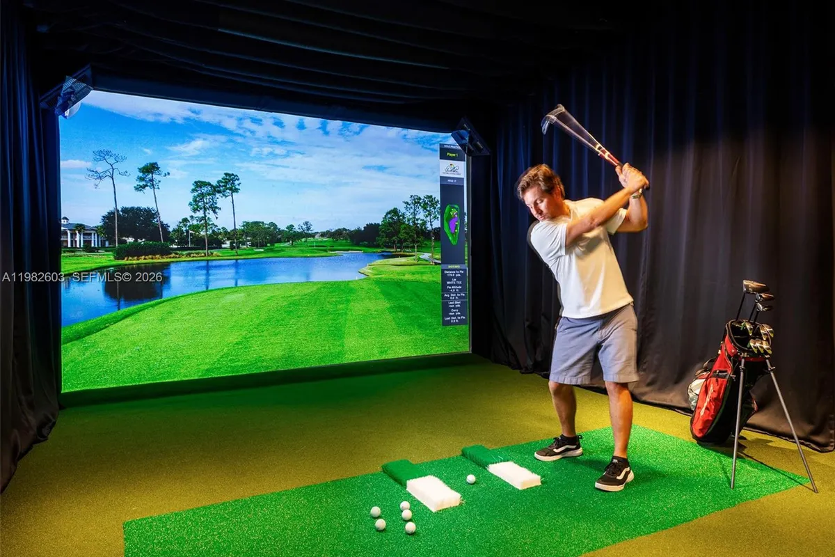 1011 W 48th St # 8, Miami Beach FL 33140