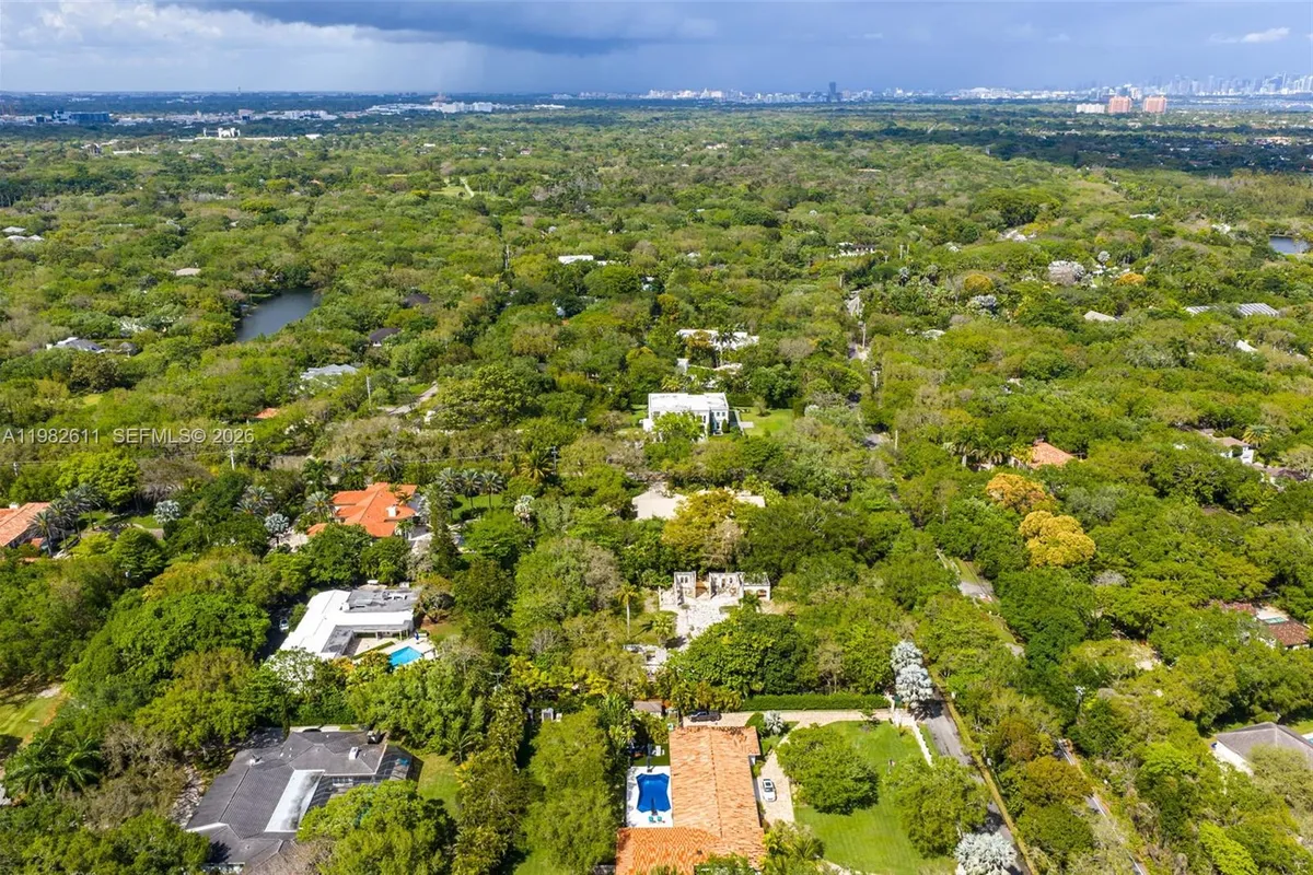 10550 Old Cutler Rd, Coral Gables FL 33156