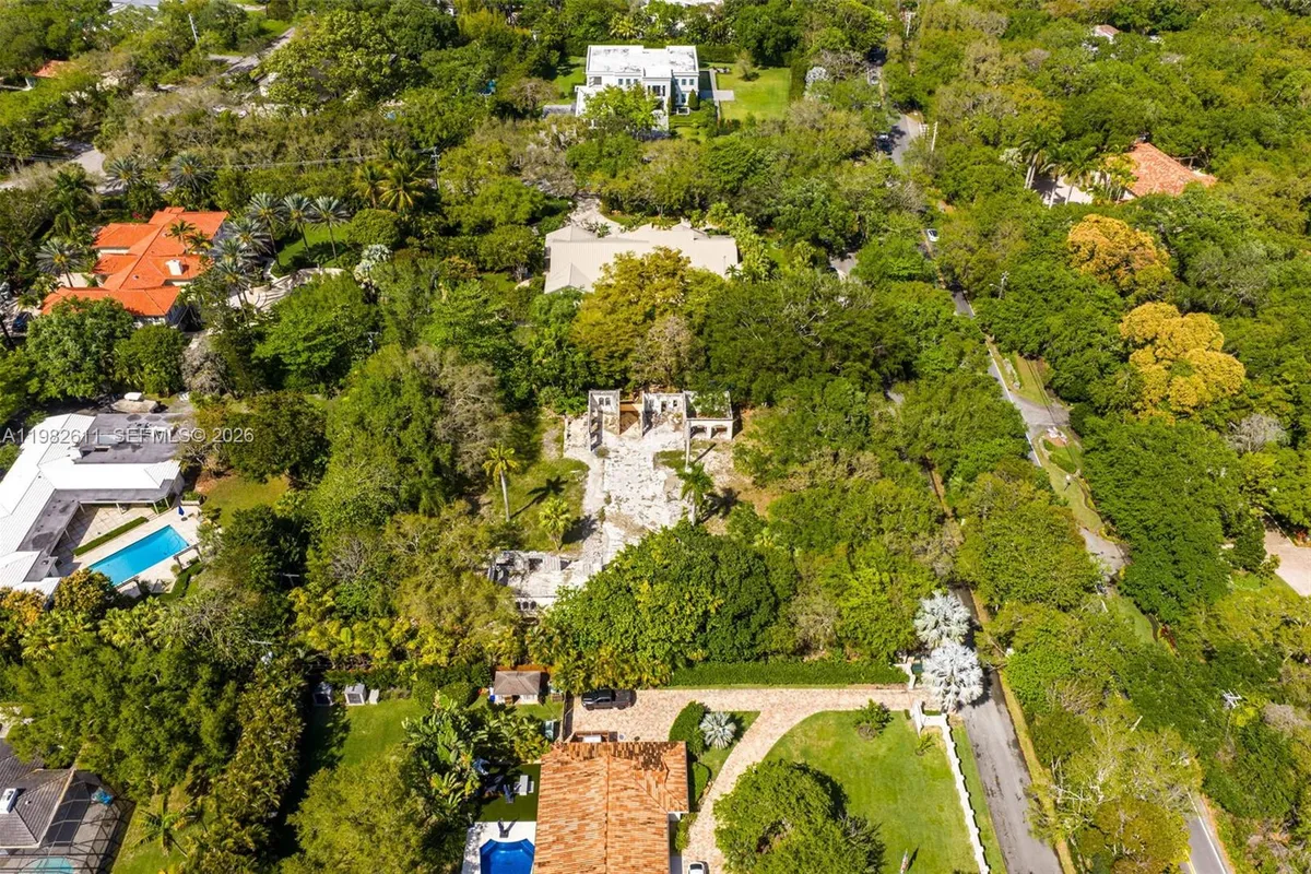 10550 Old Cutler Rd, Coral Gables FL 33156