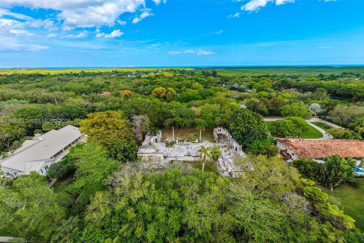 10550 Old Cutler Rd, Coral Gables FL 33156