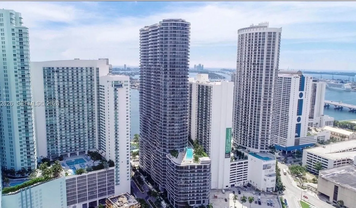 488 NE 18TH # 2703, Miami FL 33132