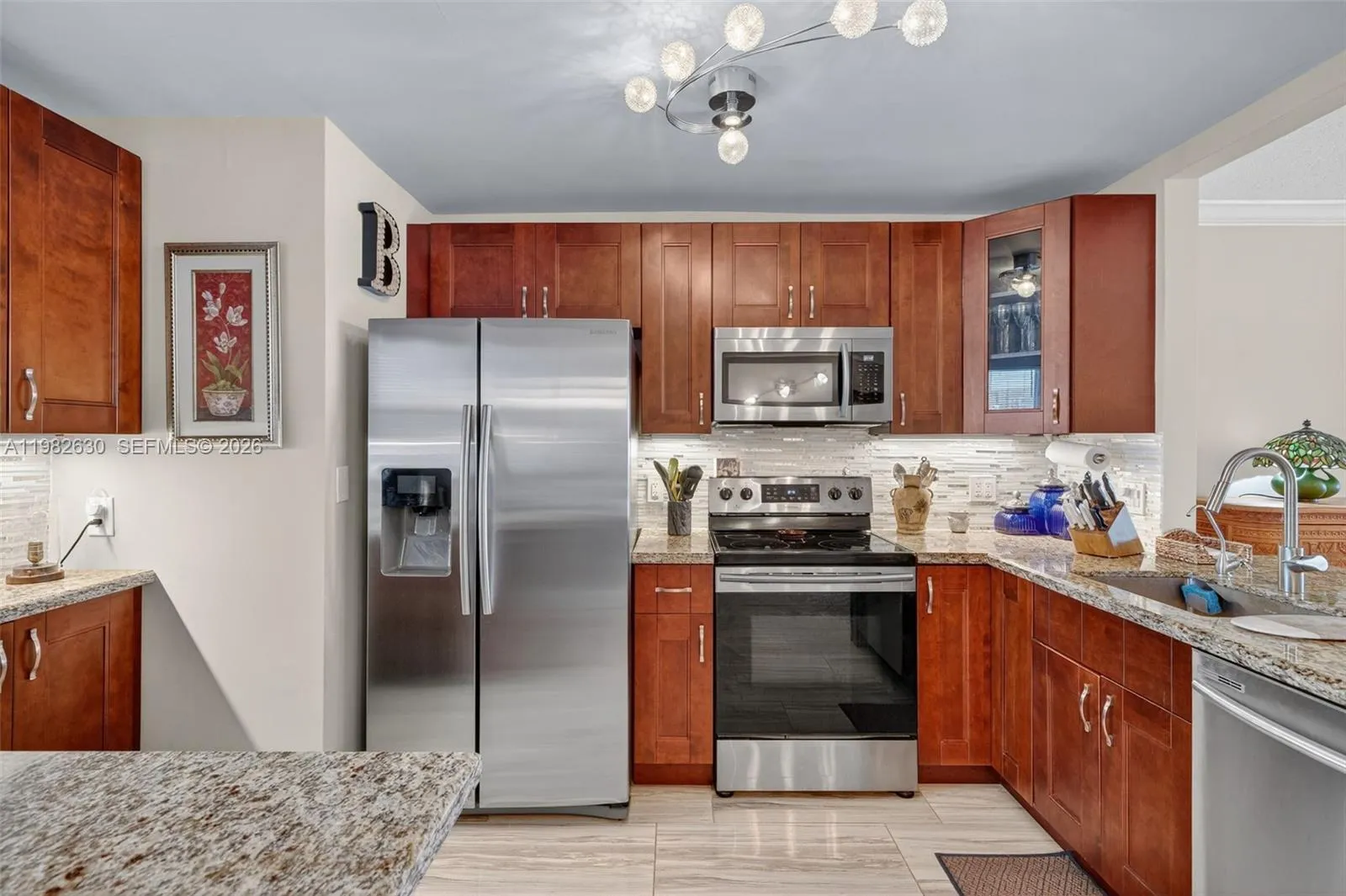 121 Golden Isles Dr # 205, Hallandale Beach FL 33009