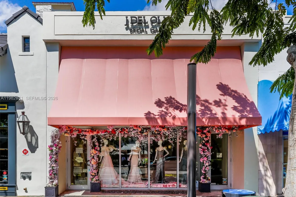 247 Miracle Mile, Coral Gables FL 33134