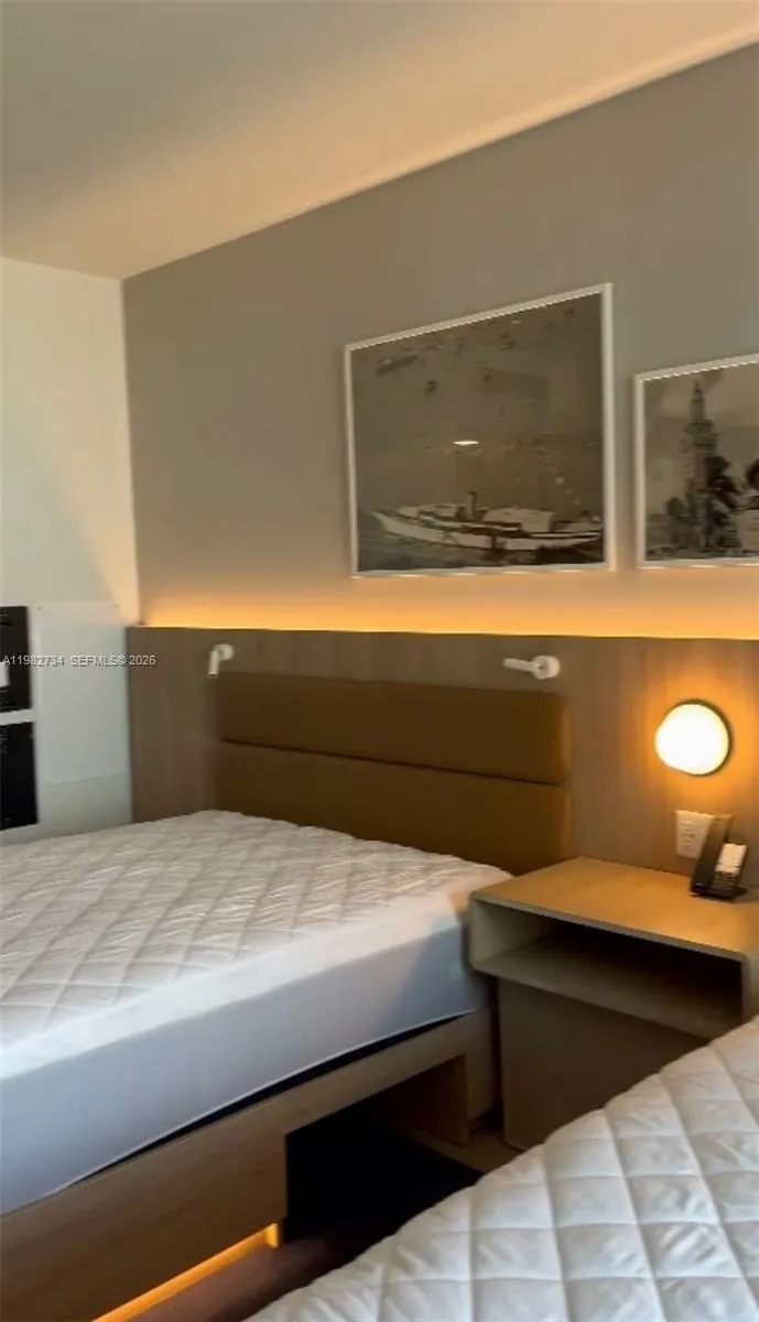 159 NE 6th St # 1804, Miami FL 33132