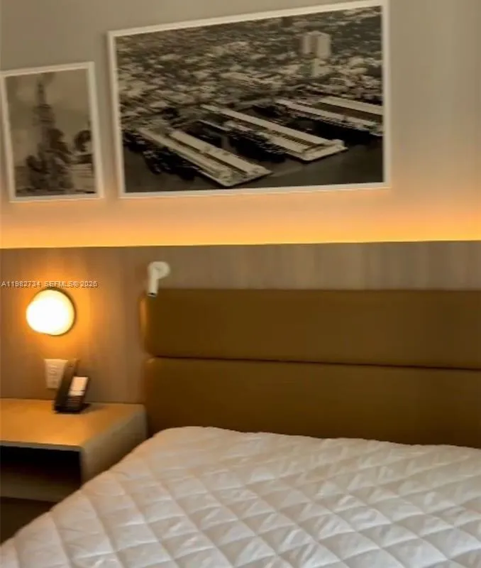 159 NE 6th St # 1804, Miami FL 33132