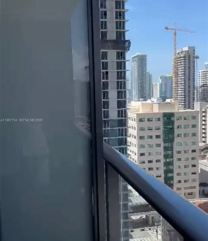 159 NE 6th St # 1804, Miami FL 33132