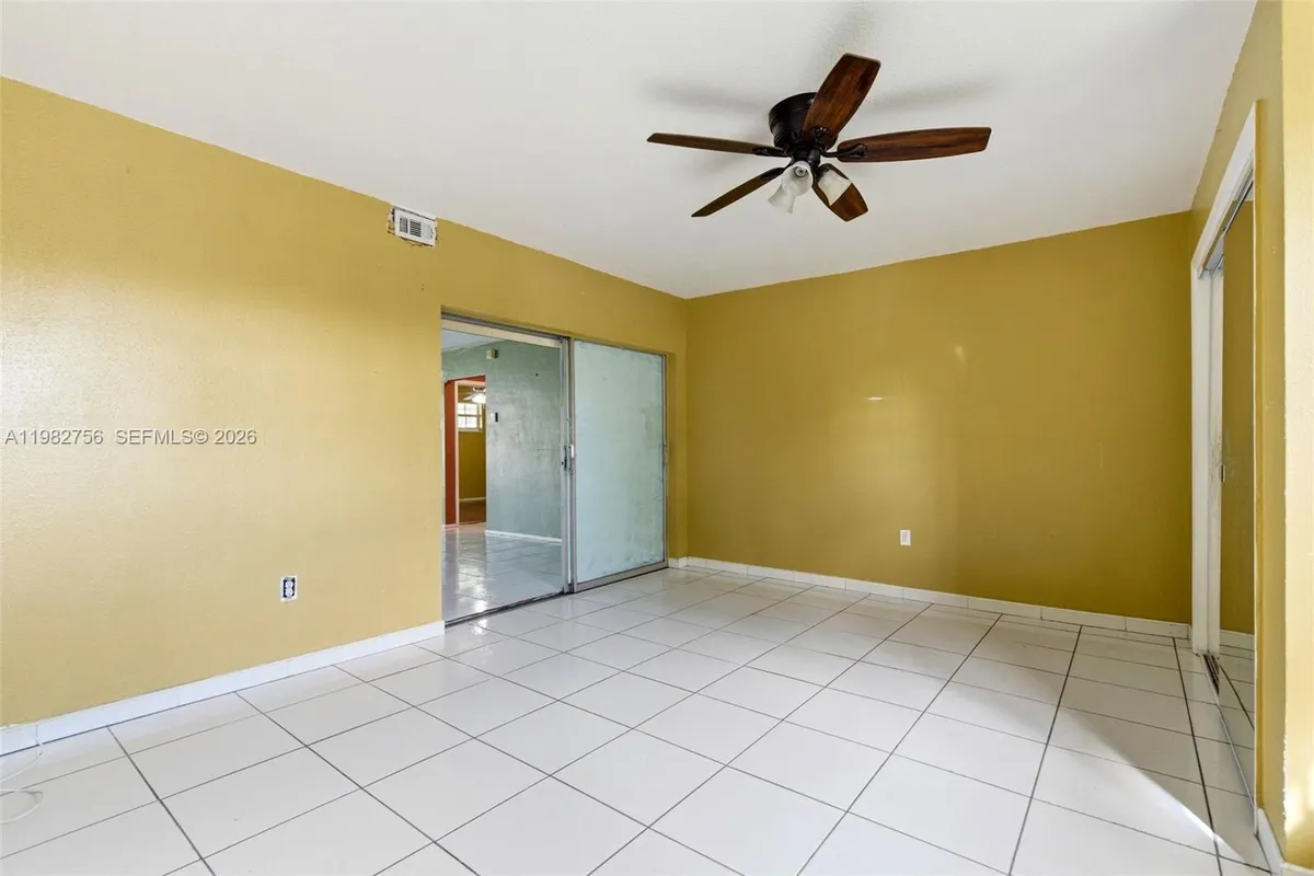 6600 NW 26th St, Sunrise FL 33313