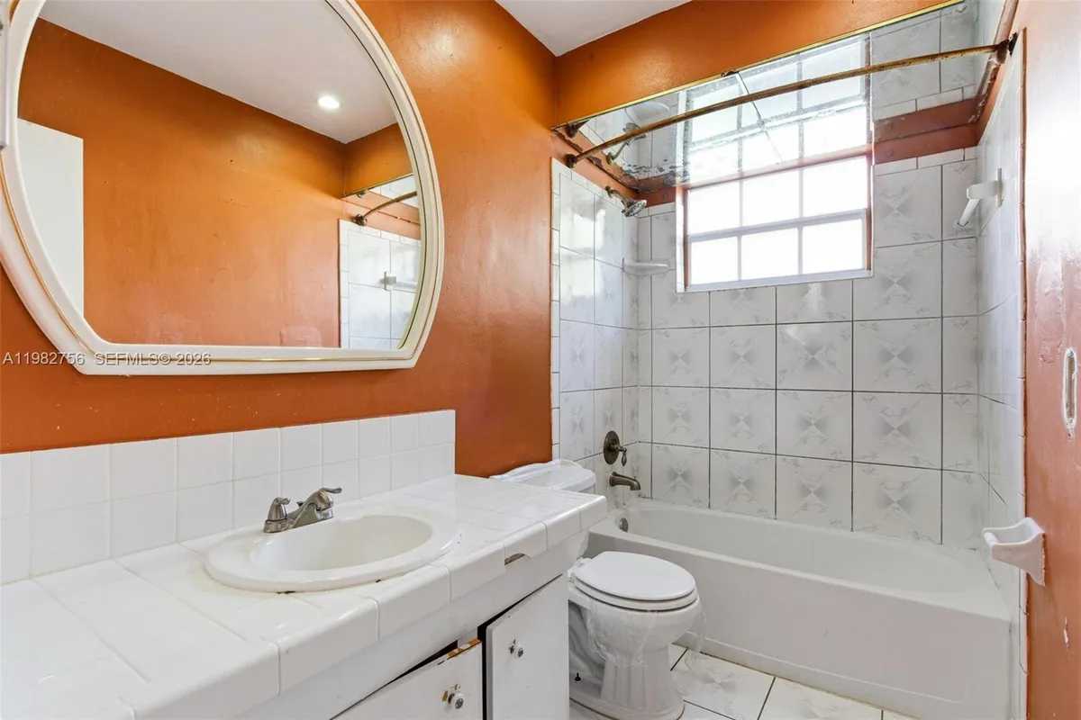 6600 NW 26th St, Sunrise FL 33313