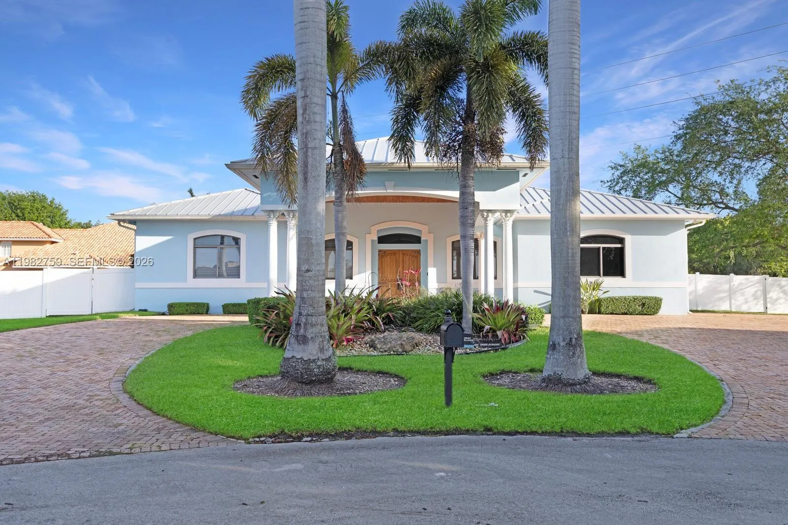 16230 SW 89th Ct, Palmetto Bay FL 33157