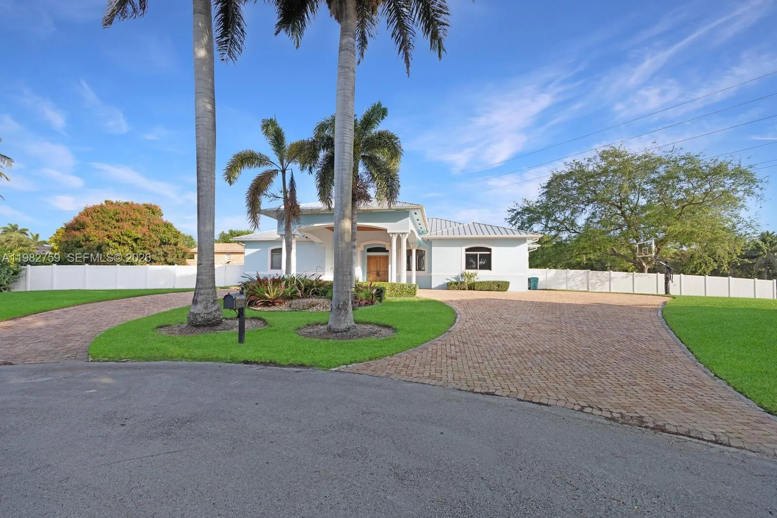 16230 SW 89th Ct, Palmetto Bay FL 33157